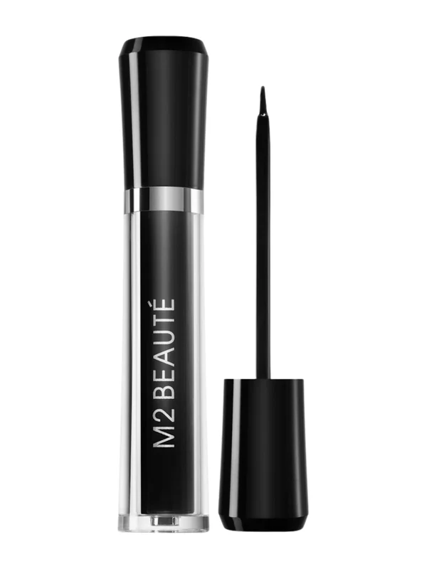 M2 Beauté Eyelash Activating Serum — flacone e applicatore